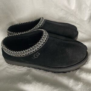 UGG Tasman II Black Slipper